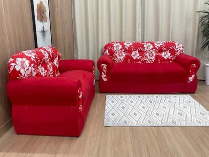 Sofá 2 e 3 Lugares Vermelho com Floral 608/16 Viena - Alpoim Imagem de Sofá 2 e 3 Lugares Vermelho com Floral 608/16 Viena