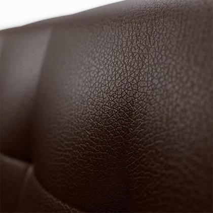 Imagem de Sofá para Escritório e Recepção 2 Lugares Vitrola Revestimento Sintético Café