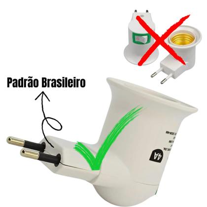 Imagem de Soquete Adaptador E27 com Lâmpada 15W 127V com Botão Liga/Desliga Padrão Brasileiro