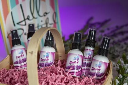 Imagem de Spray pré-higiênico Flushie Lavender Rain 118 ml, tamanho de viagem (pacote com 4)