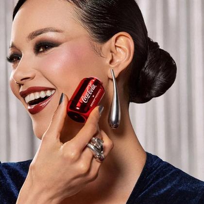 Imagem de Stick Blush Multifuncional Bruna Tavares BT + Coca Cola