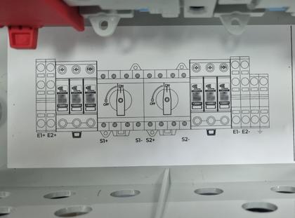 Imagem de String Box Solar 2E/2S 1040V 32A - 2 Chaves - Clamper