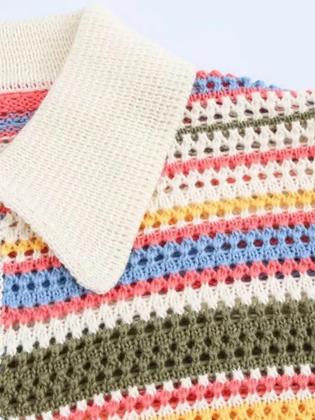 Imagem de Suéter Cropped De Crochê Listrado Feminino Com Gola Polo E Manga Curta, Botões, Estilo Chic