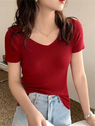 Imagem de Suéter Feminino Slim Canelado com Decote V - Manga Curta - Bodycon Aossviao 2024