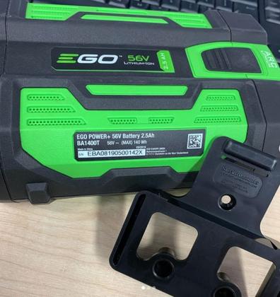 Imagem de Suporte de bateria StealthMounts compatível com EGO 56V, pacote com 4 unidades