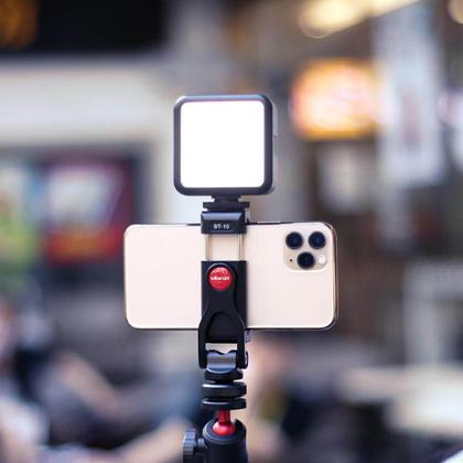Imagem de Suporte de Celular com Encaixe para Microfones e Iluminadores de Led - Ulanzi