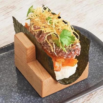 Imagem de Suporte De Madeira Para Sushi, Taco E Petiscos  Ideal Para Restaurantes, Hotéis E Uso Doméstico 