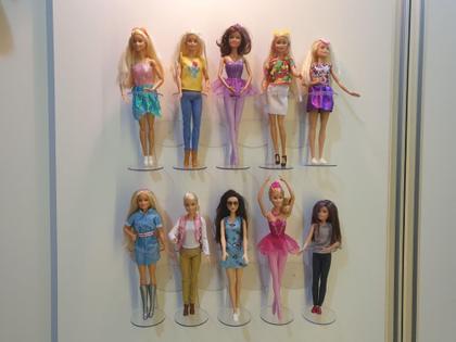 Imagem de Suporte expositor organizador bonecas barbie e similares