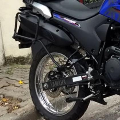 Imagem de Suporte Lateral Para Bau Givi Xtz Lander 250 CC 2019 Pl2141