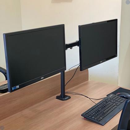 Imagem de Suporte Mesa Para 2 Monitores E Tv Bi-articulado 13 Até 32 Pol Cor Preto Mxt