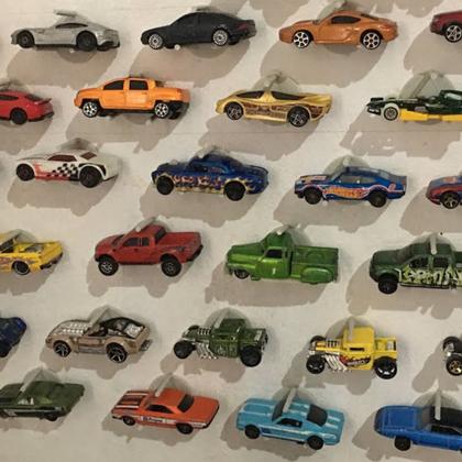 Imagem de Suporte Mesinha de Pizza para Hot Wheels Carrinho 100 Peças