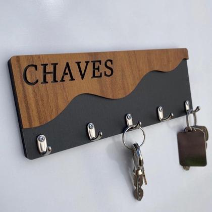 Imagem de Suporte para Chaves em MDF: Organização Sofisticada e Prática com Toque de Madeira Carvalho