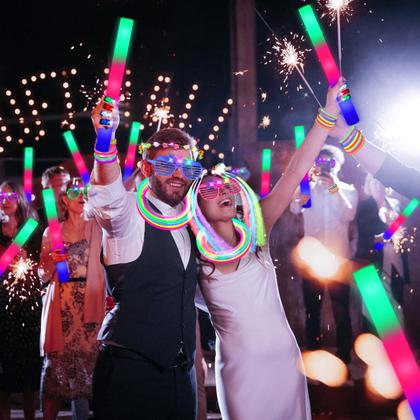 Imagem de Suprimentos para festas HONLYNE 302 PCS Glow in the Dark com LED