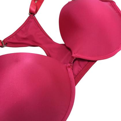 Imagem de Sutiã Com Bojo Vermelho Com Aro de Sustentação Confortável Plus Size G3 e G4