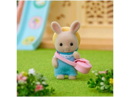 Imagem de Sylvanian Families Bebê Coelho Leite - com Acessórios Epoch