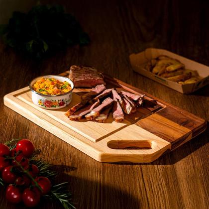 Imagem de Tábua Retangular com Alça Vazada 38x27cm em Madeira Linha Premium Corte Churrasco Cozinha Salada Frios Petisco