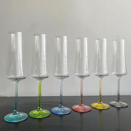 Imagem de Taça De Cristal Bohemia Para Champanhe 210 ml Azul Xtra 1 Peça