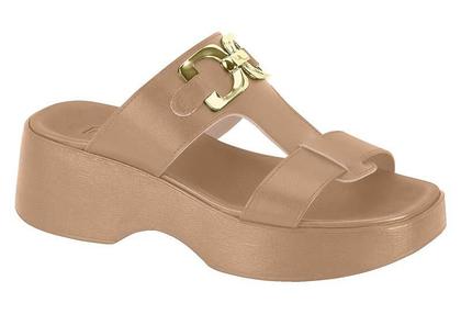 Imagem de Tamanco Feminino Moleca Leve Aplicação Dourada Flatform Conforto Estilo