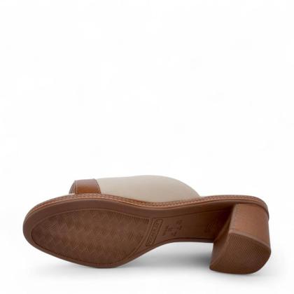 Imagem de Tamanco Feminino Piccadilly Salto Médio REF: 566075 NAPA STRECH-NAPA LUX LINHO