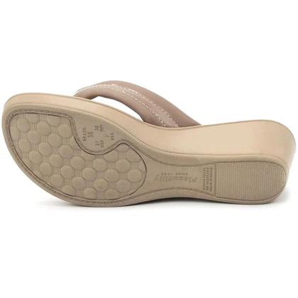 Imagem de Tamanco Piccadilly Conforto Salto Anabela - Bege