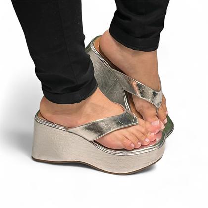 Imagem de Tamanco Plataforma Prata Vizzano 6559206