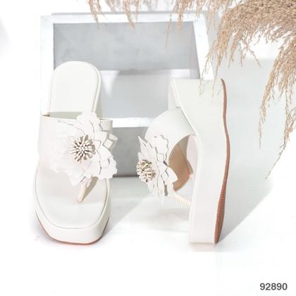 Imagem de Tamanco Salto Plataforma Anabela papete Peep Toe estilo Chinelo Cabedal com Flor Ref 2155 F