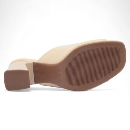 Imagem de Tamanco Sapato da Corte Salto Bloco Médio Recorte V