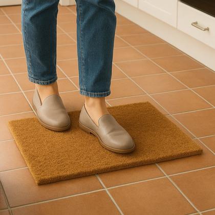 Imagem de Tapete capacho em fibra de coco 70 x 35cm funcional