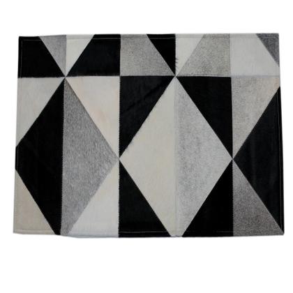 Imagem de Tapete de Couro Capacho de Porta Vizapi Tallinn 0,40mx0,80m Preto, Branco e Cinza