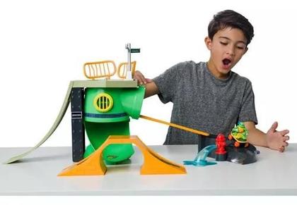 Imagem de Tartarugas Ninja Caos Mutante Playset Pista De Skate Mayhem Insana C/ Skate a Corda lançador - Candide