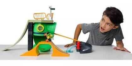 Imagem de Tartarugas Ninja Caos Mutante Playset Pista De Skate Mayhem Insana C/ Skate a Corda lançador - Candide