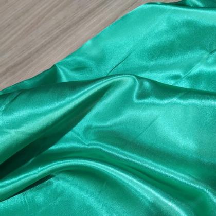 Imagem de Tecido Cetim Charmousse Sem Lycra 3,00 X 1,50m Várias Cores