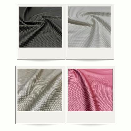 Imagem de Tecido Couro Matelassê 100% Poliéster - 1,55m Para Artesanatos e Acessórios