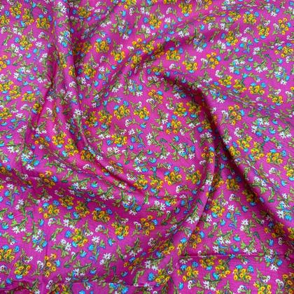 Imagem de Tecido Tricoline Estampado Floral 100% Algodão 1,40m para Roupas e Artesanatos