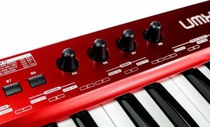 Teclado Controlador Behringer Umx610 U-control Usb 61 Teclas