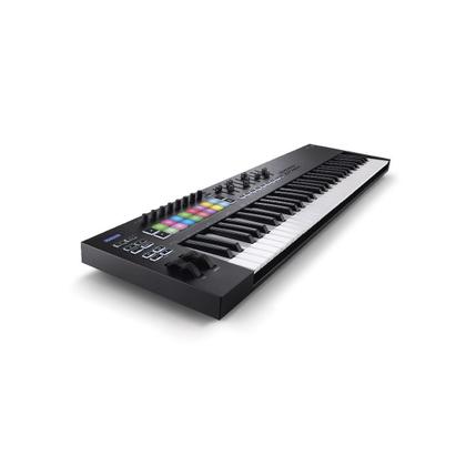 DTM・DAW novation Launchkey 61 MK3 Novation Launchkey 61 Teclas Mk3 Teclado Controlador Midi Usb Tipo