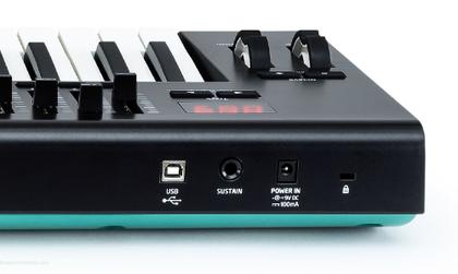 Teclado Controlador Novation Launchkey 61 MK2 USB - Controladora