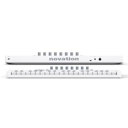Teclado Controlador Novation Launchkey MK4 Mini 37 Teclas Branco