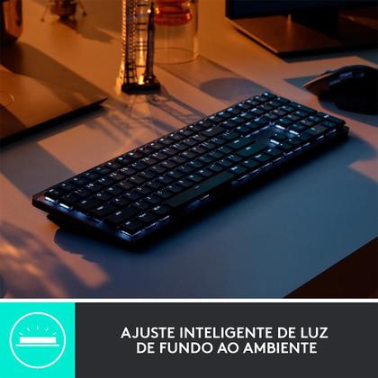 Imagem de Teclado Mecânico Sem Fio Logitech MX Mechanical, Iluminação, Switch Tactile Quiet, Bluetooth, USB, Preto - 920-010760