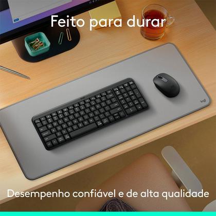 Imagem de Teclado Sem Fio Logitech K250 Compacto, Teclado Numérico, Bluetooth, Resistente a Derramamentos, ABNT2, PC/Mac, Grafite - 920-013448