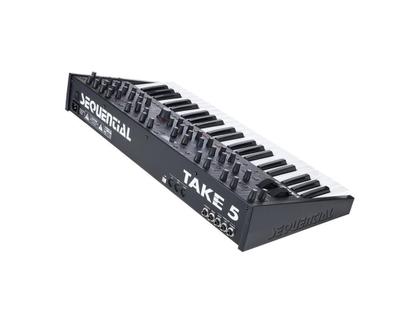 Imagem de Teclado Sintetizador Sequential Take 5 com 44 Teclas