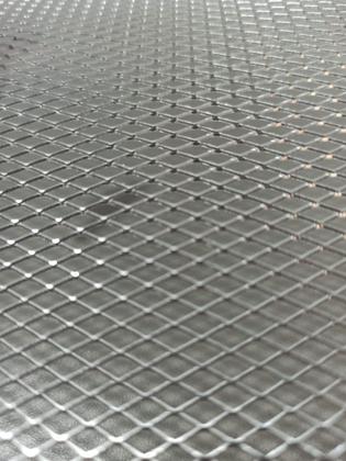 Imagem de Tela Alumínio 70cm x 70cm Anti Escorpião, Barata e Rato para Ralo, Máquina e Fogão