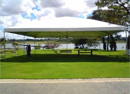 Imagem de Tenda piramidal 6x6 cobertura e estrutura