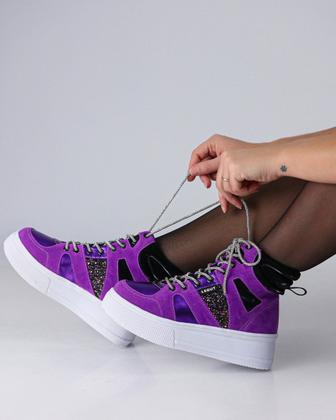 Imagem de Tênis Casual Boot Roxo Com Cadarço Strass Feminino - Legut