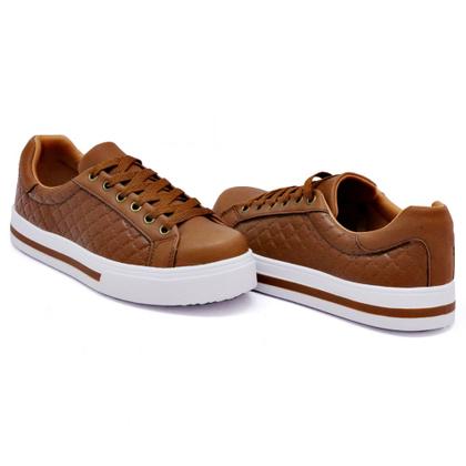 Imagem de Tênis Casual Dk Shoes Cadarço Detalhe em Matelasse e Sola Borracha com Listra