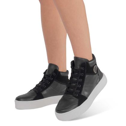 Tênis Feminino Cano Alto Multicolorido de Cadarço A1.23 C - Takata Imagem de Tênis Feminino Cano Alto Multicolorido de Cadarço A1.23 C