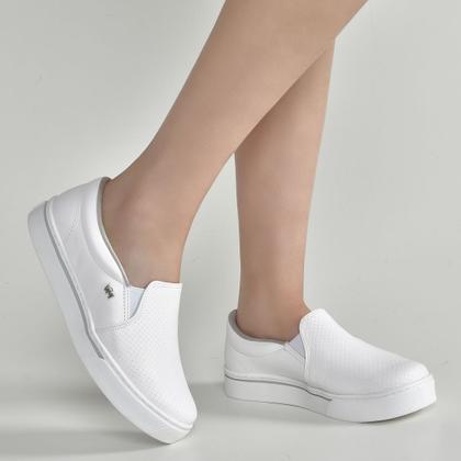 Imagem de Tênis Feminino Casual Via Marte - Calce Fácil - Slip On 016-009-01