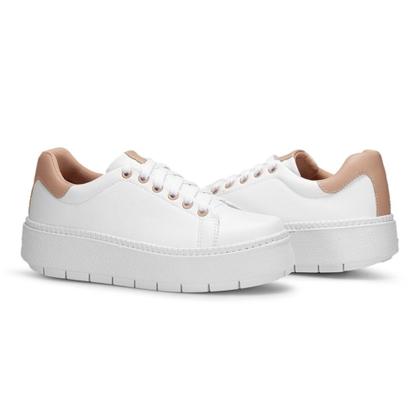 Imagem de Tênis Feminino Sola Macia e Alta Com Cadarço Modelo Liso Ótimo Para Trabalho Passeio