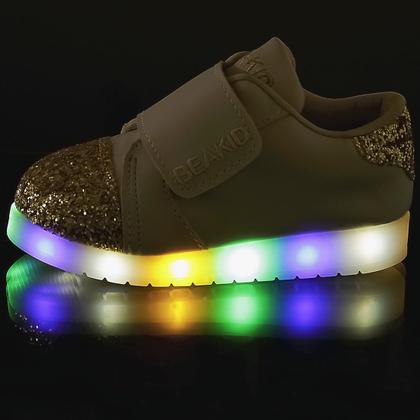 Imagem de Tênis Infantil Feminino Com Led Sem Cadarço Confortável