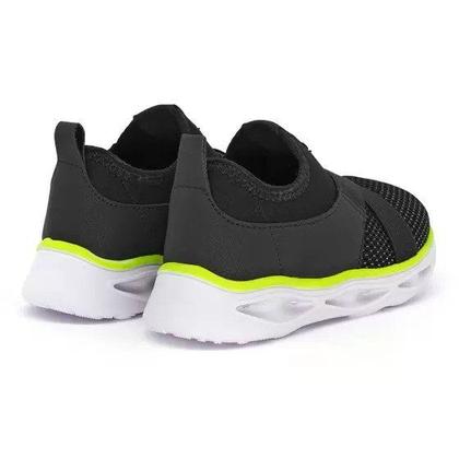 Imagem de Tênis Molekinho Infantil Menino Slip On com Luzes 2620.105